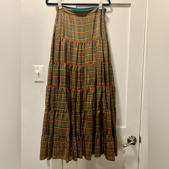 Sezane Dora Skirt - 100% Silk Size FR38/US6 - Rare - Picture 2 of 9